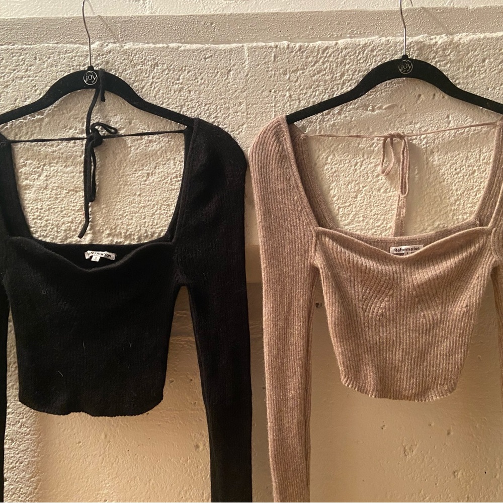 Two cashmere reformation tops